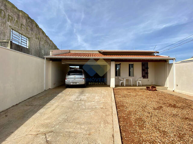 #GE115 - Casa para Venda em Botucatu - SP