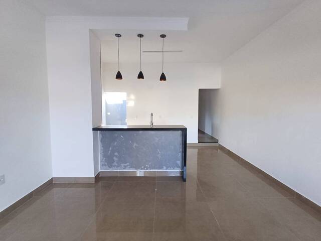 #PH248 - Casa para Venda em Botucatu - SP - 2