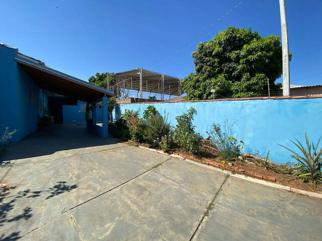 Casa para Venda em Botucatu - 4