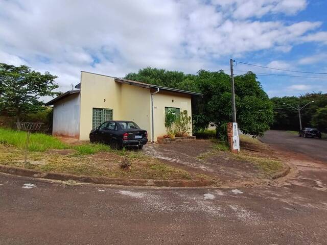 #P328 - Casa para Venda em Botucatu - SP - 1