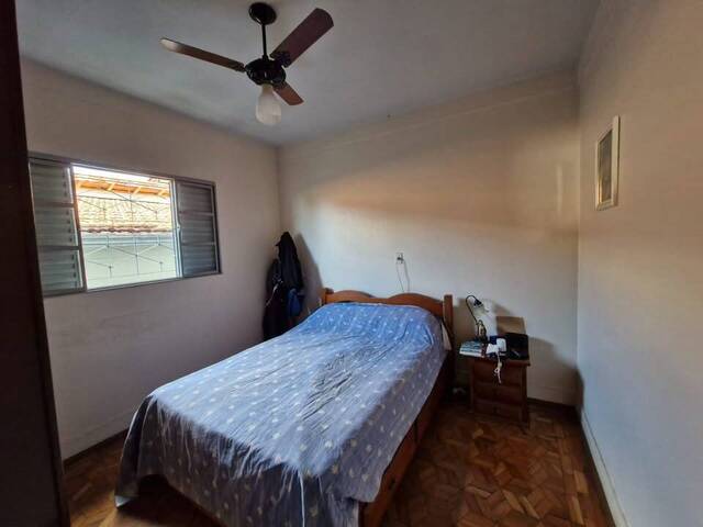 Casa para Venda em Botucatu - 5