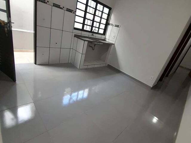 #P338 - Casa para Venda em Botucatu - SP - 2