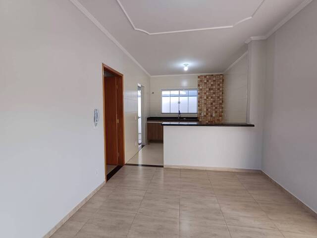 #P339 - Casa para Venda em Botucatu - SP - 3