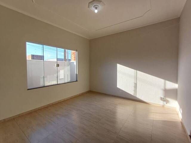 #P339 - Casa para Venda em Botucatu - SP - 2