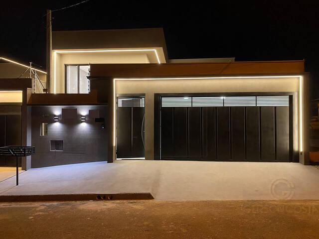 #GE340 - Casa para Venda em Botucatu - SP - 1