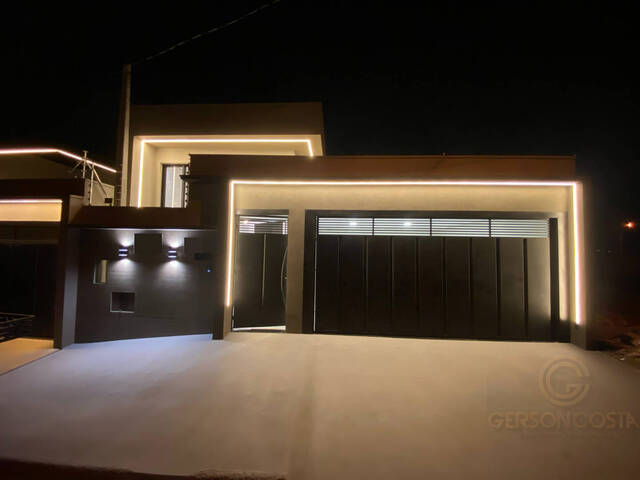 #GE340 - Casa para Venda em Botucatu - SP - 3