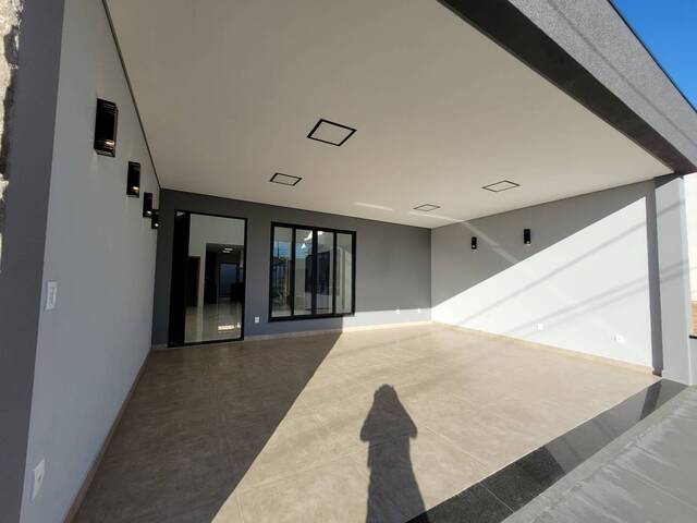 #HCA348 - Casa para Venda em Botucatu - SP - 3