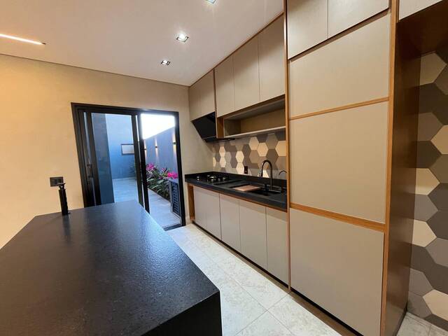 #HSO358 - Casa para Venda em Botucatu - SP - 1