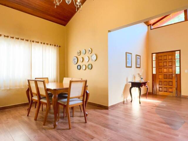 Casa para Venda em Botucatu - 4