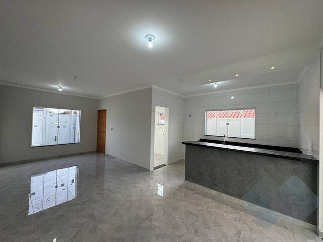 Casa para Venda em Botucatu - 5