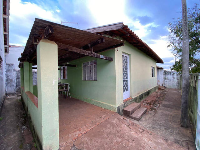 #GE361 - Casa para Venda em Botucatu - SP - 3