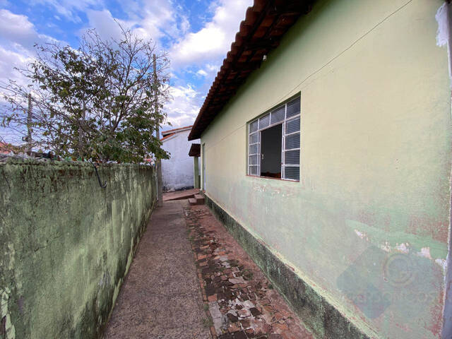Casa para Venda em Botucatu - 4