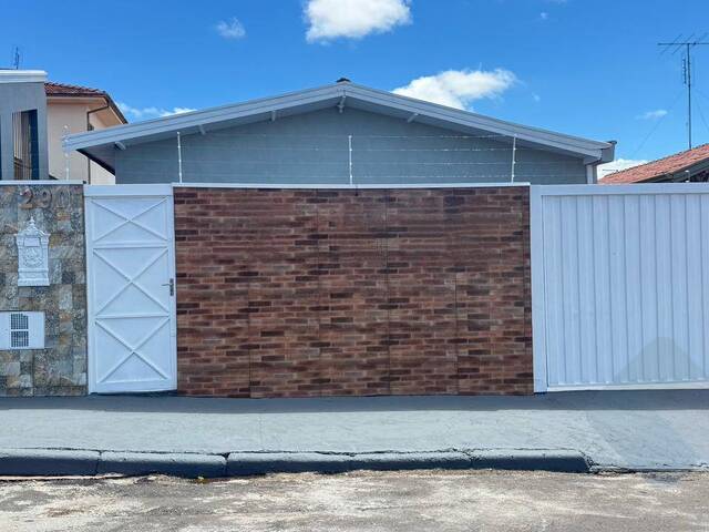 Venda em Chácara Montagna - Botucatu