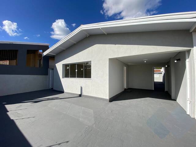 Casa para Venda em Botucatu - 5