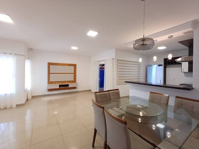 #PG375 - Casa para Venda em Botucatu - SP - 3