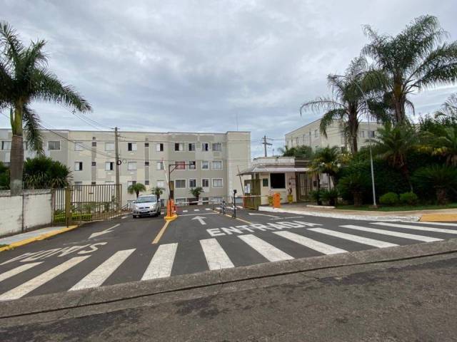 #GE376 - Apartamento para Venda em Botucatu - SP - 1