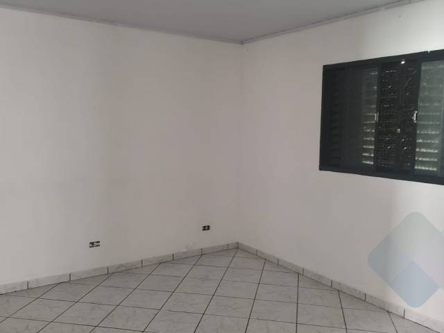 Casa para Venda em Botucatu - 4