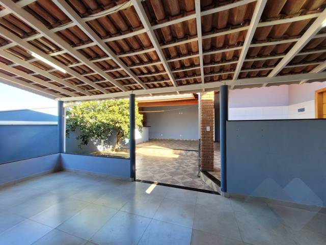 Casa para Venda em Botucatu - 5
