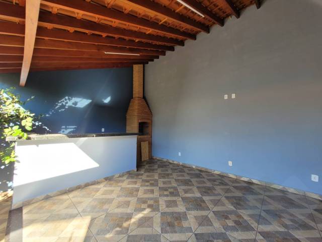 #CH385 - Casa para Venda em Botucatu - SP - 3