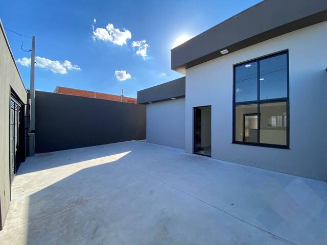 Venda em Lívia - Botucatu