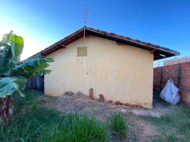 Casa para Venda em Botucatu - 5