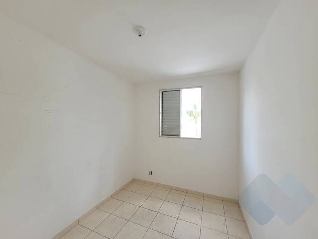 Apartamento para Venda em Botucatu - 4