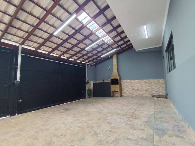 Casa para Venda em Botucatu - 5