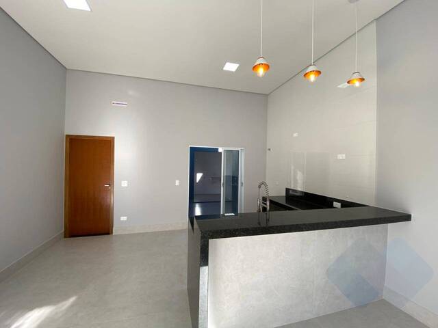 #HGCA401 - Casa para Venda em Botucatu - SP