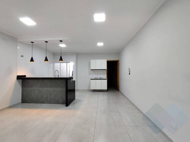 Casa para Venda em Botucatu - 2