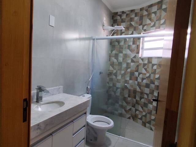 Casa para Venda em Botucatu - 5