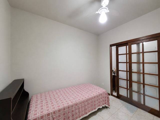 Casa para Venda em Botucatu - 5