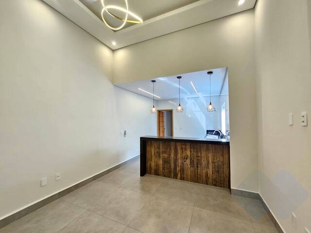 #PG410 - Casa para Venda em Botucatu - SP - 3