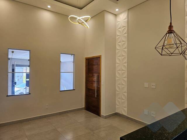#PG411 - Casa para Venda em Botucatu - SP - 3