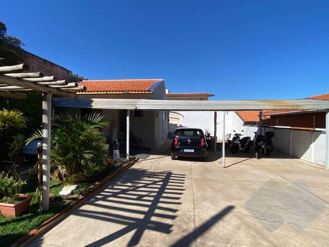 Casa para Venda em Botucatu - 5