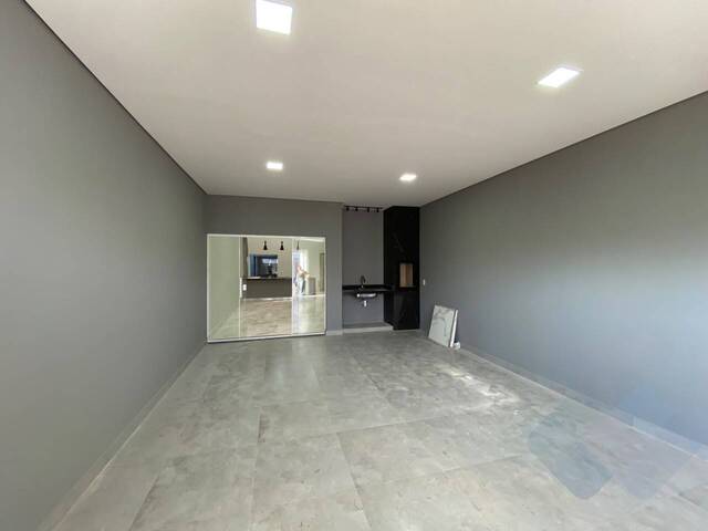 #PG421 - Casa para Venda em Botucatu - SP - 3