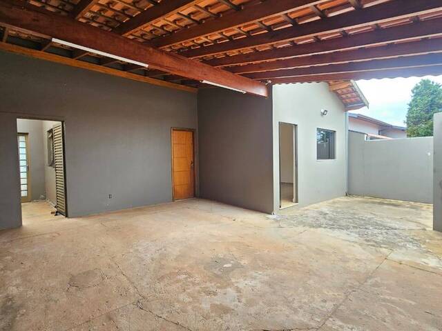#PH424 - Casa para Venda em Botucatu - SP - 1