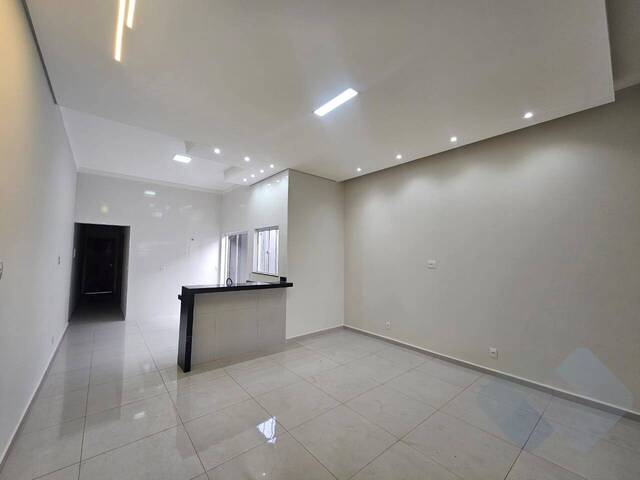 #PG425 - Casa para Venda em Botucatu - SP - 3